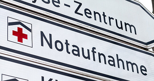 Schild Notaufnahme