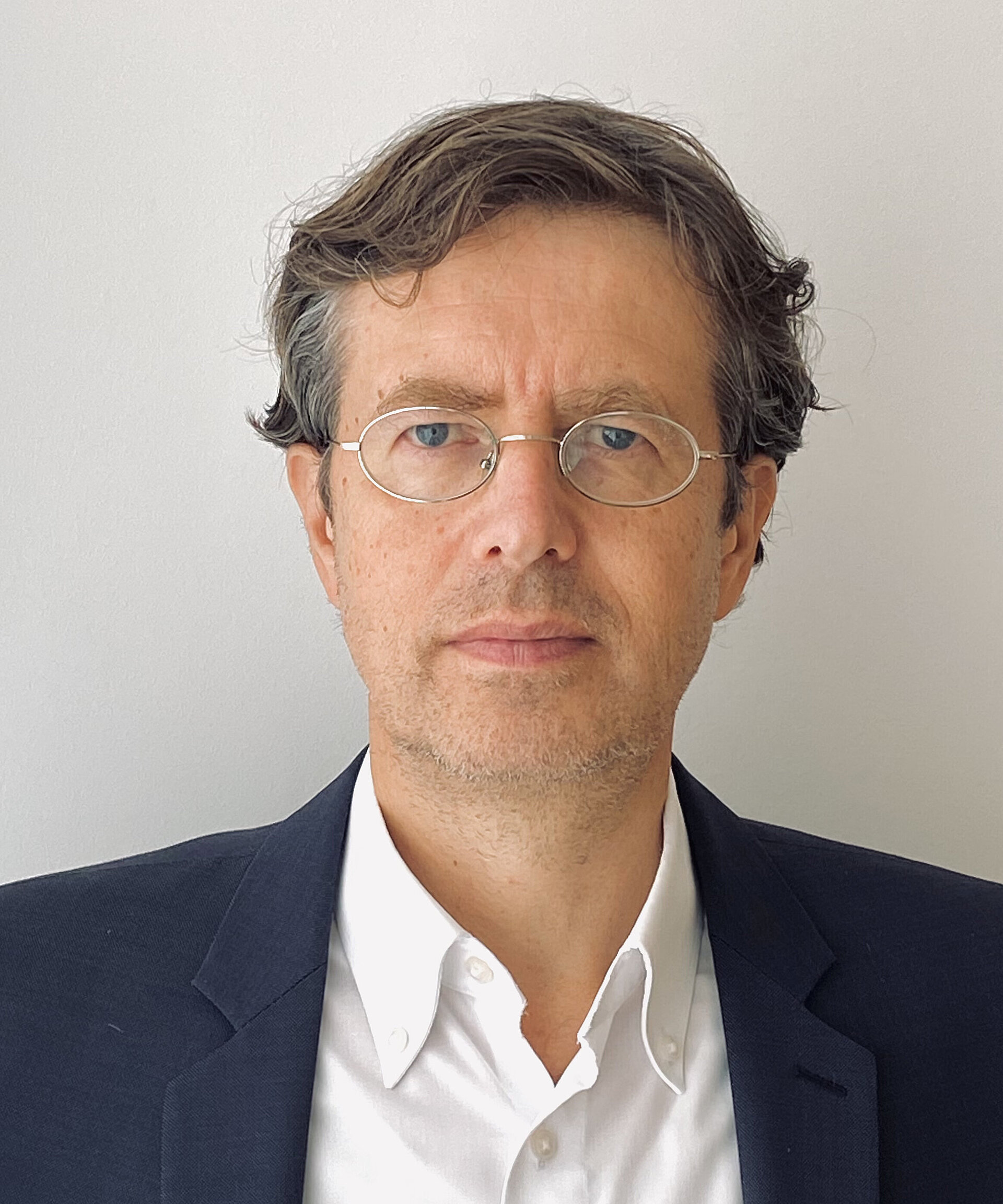 Porträt Klaus Büscher