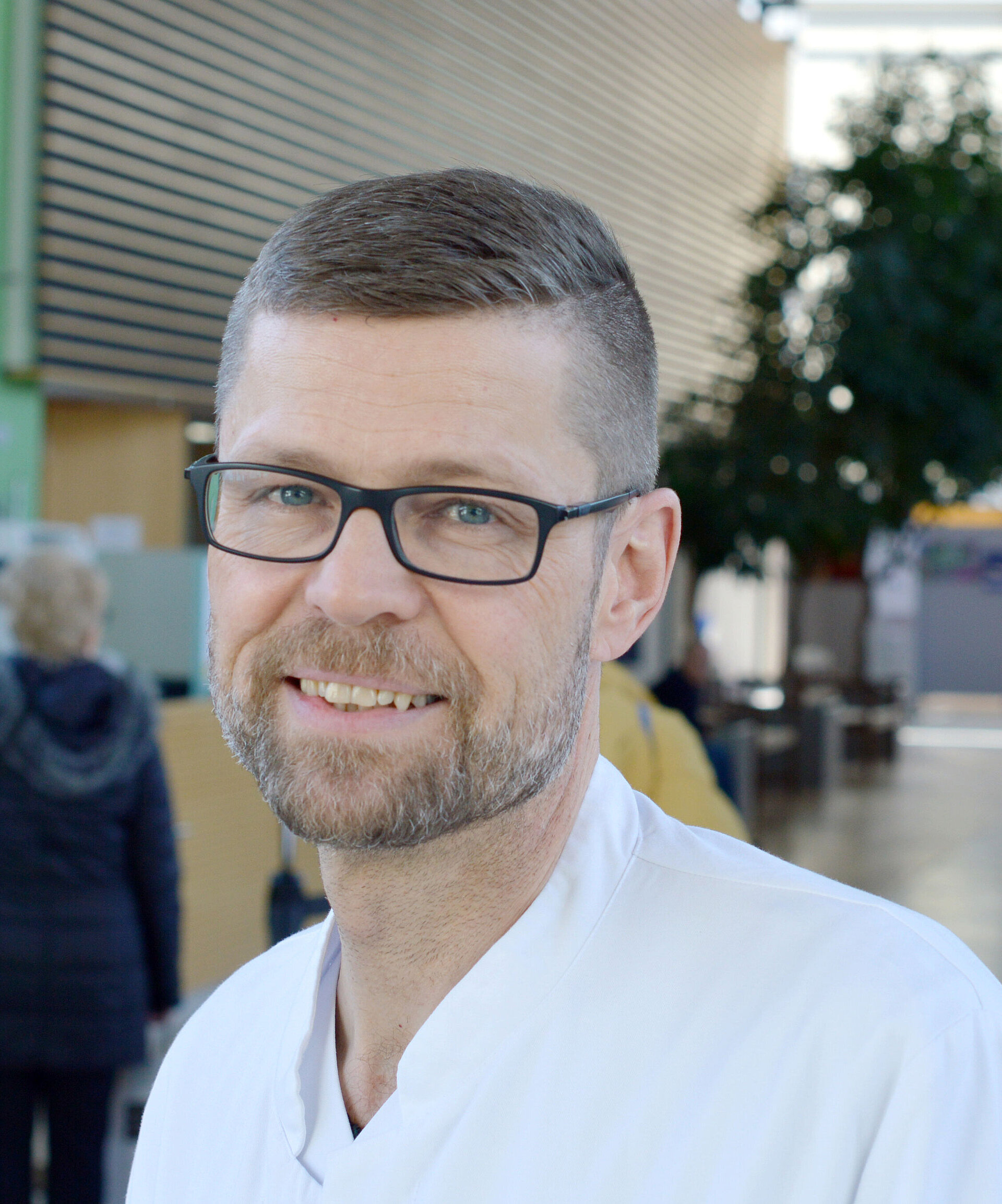 Porträt Prof. Dr. Michael Oberst
