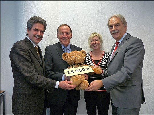 Prof. Günther, Prof. Zwipp, Frau Kleinbrahm, Herr Bieberstein (von links)