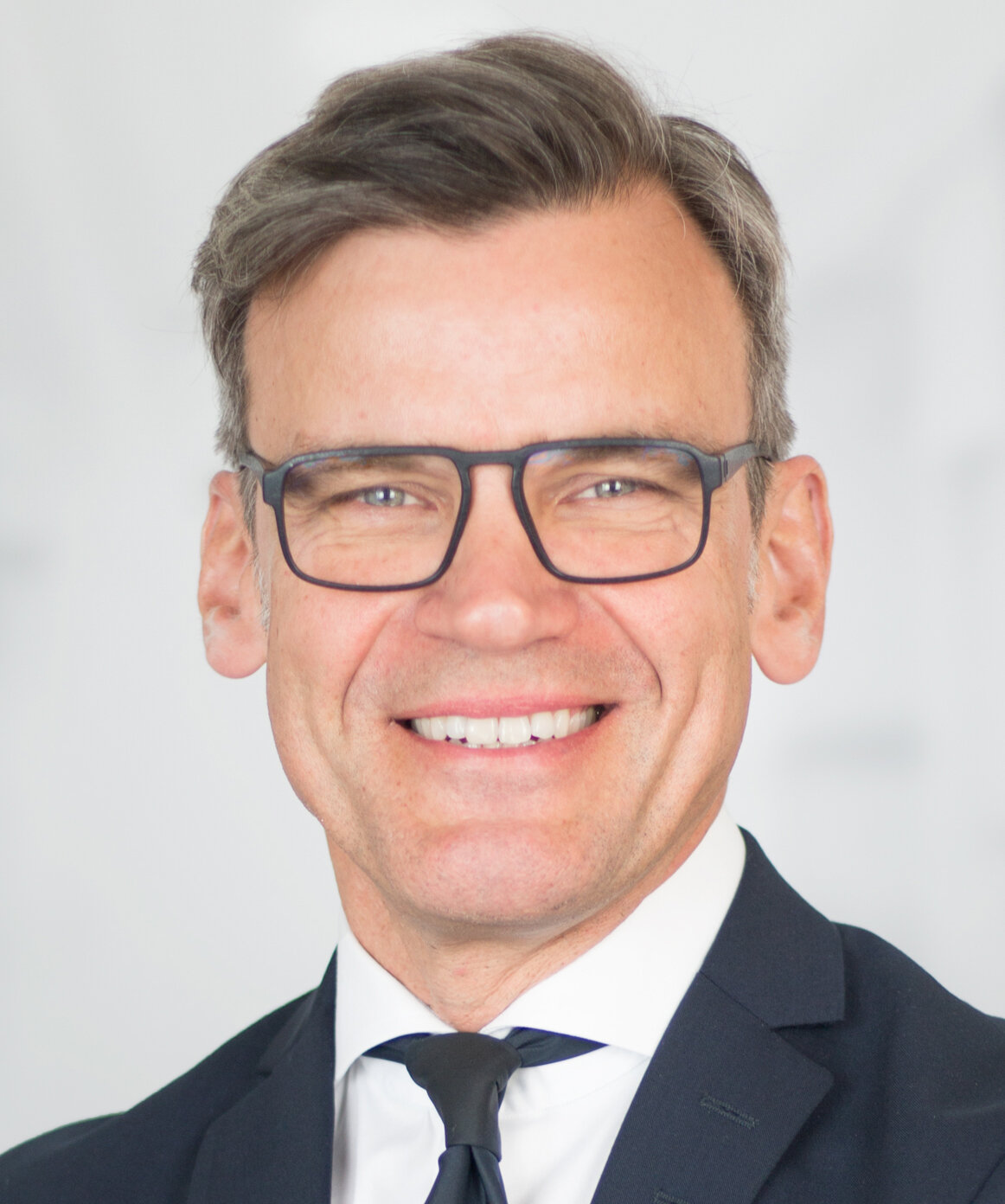 Porträt Helmut Lill