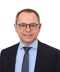 Portrait Prof. Dr. Auhuber