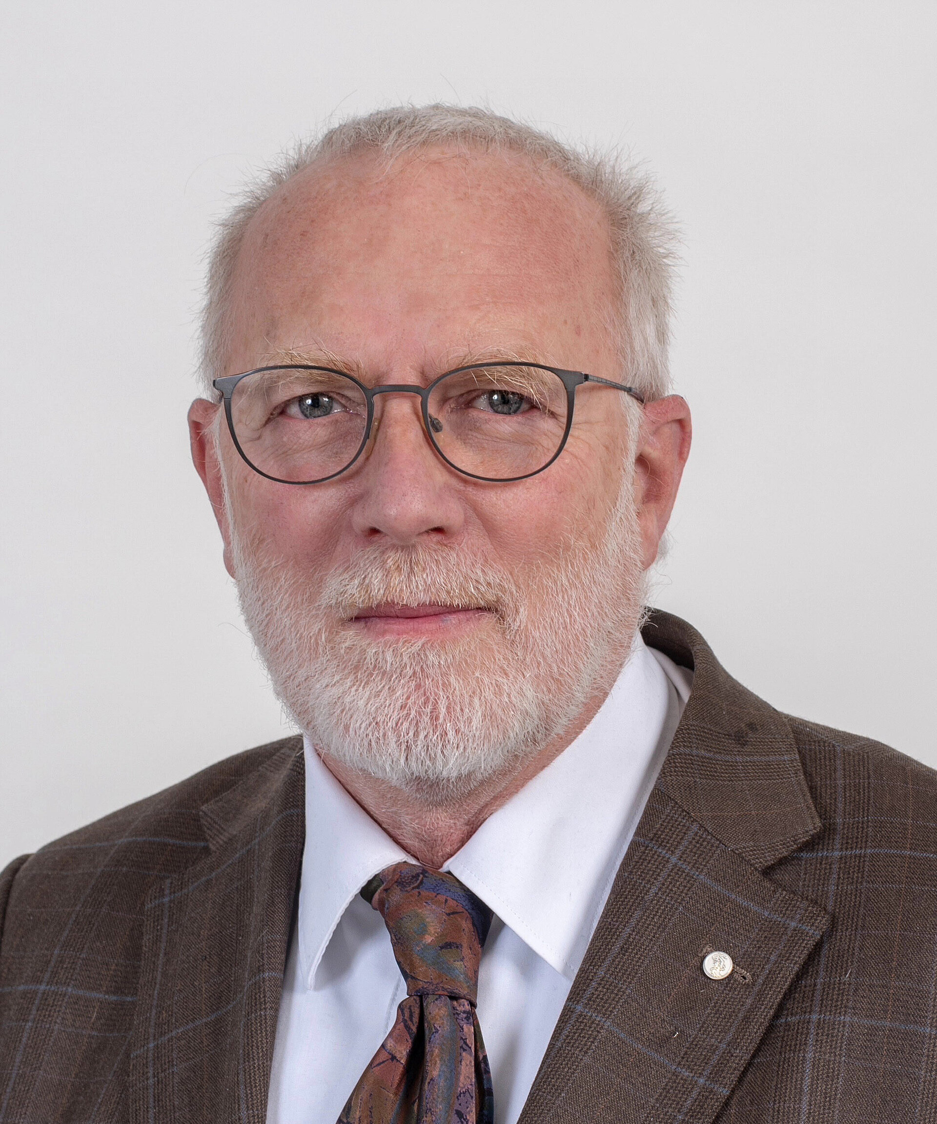 Portrait von Dr. Jörg Rüggeberg