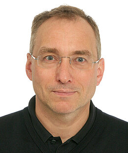 Porträt Prof. Dr. Krenn