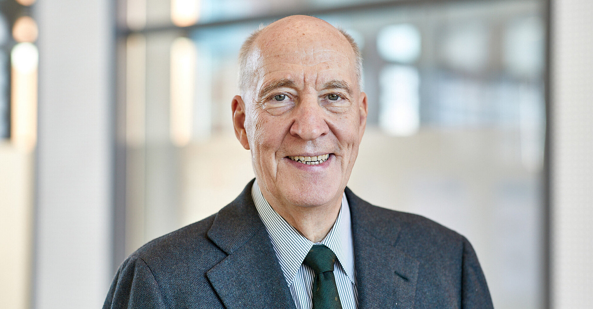 Porträt Prof. Dr. Dietmar Pennig