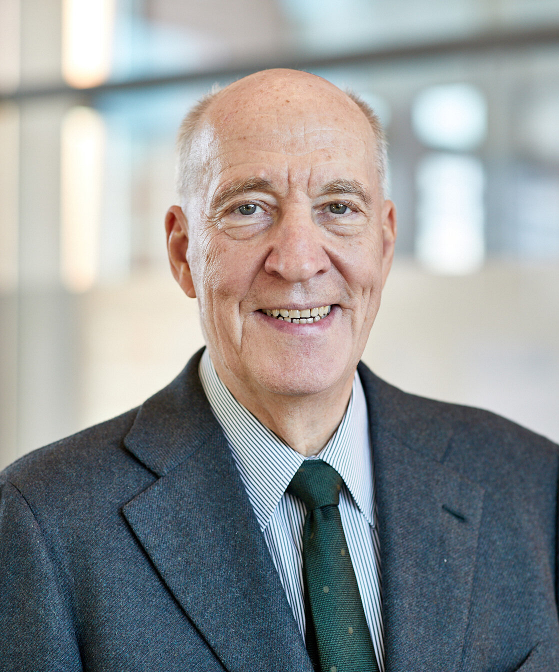 Porträt Prof. Dr. Dietmar Pennig