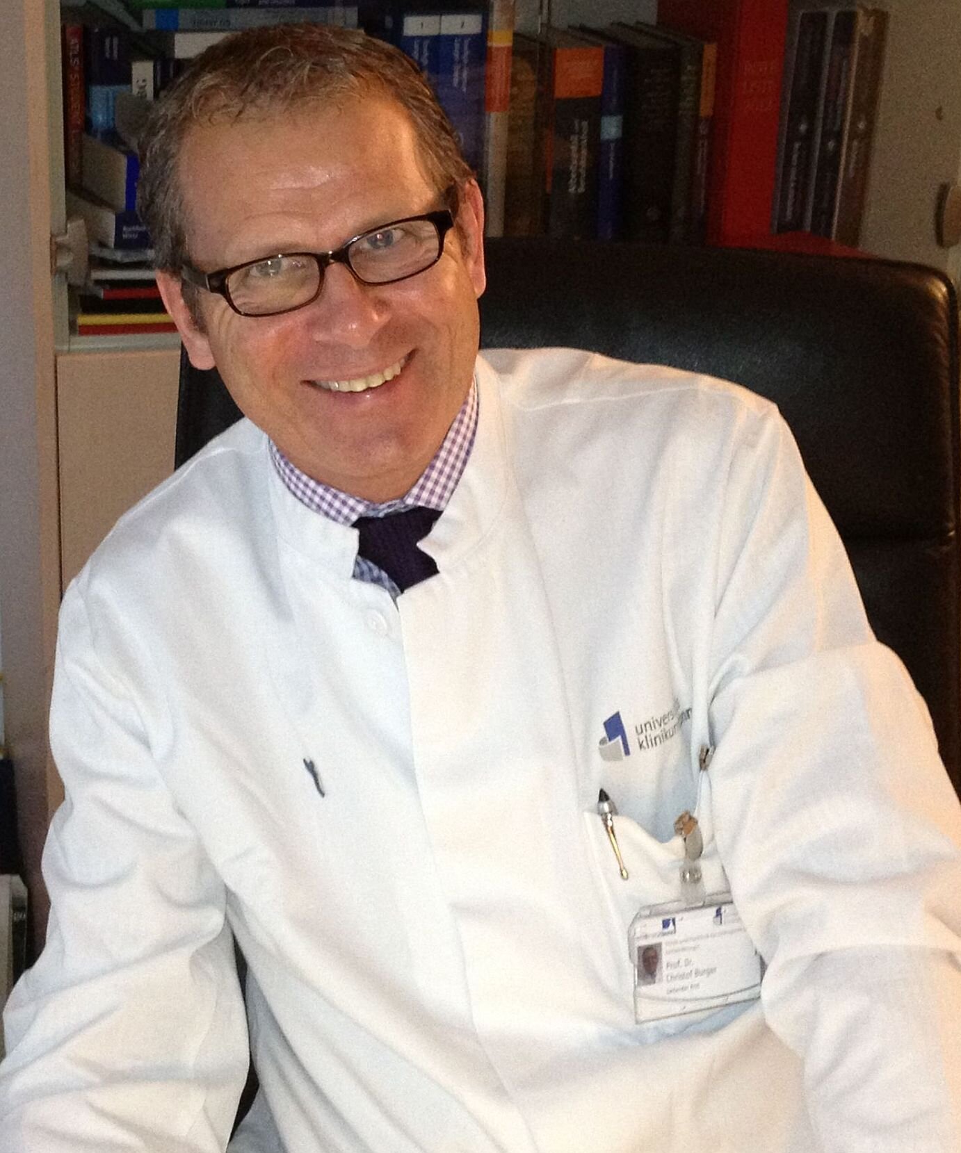 Portrait Prof. Dr. Christof Burger