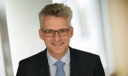 Portrait Prof. Dr. Frank Zaucke