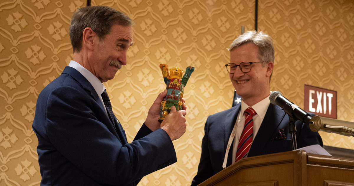 © AAOS/Todd Buchanan