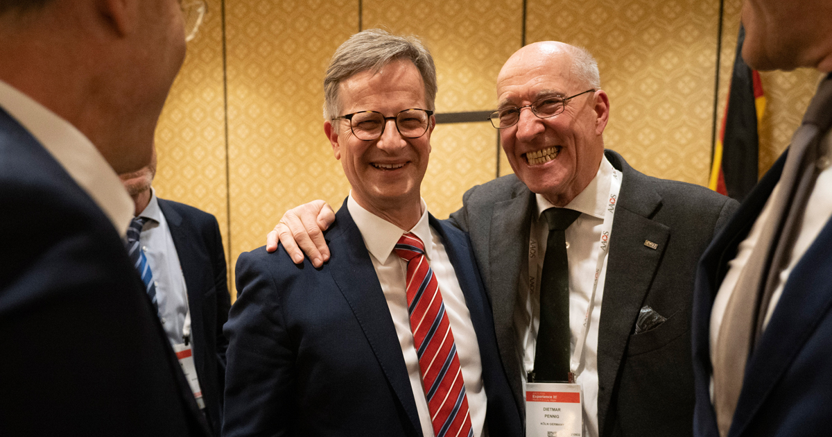 © AAOS/Todd Buchanan